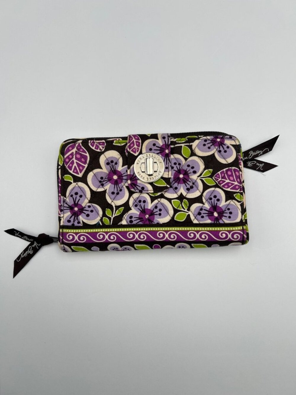 VERA BRADLEY Ziparound Wallet Plum Petals Purple Floral Quilted Cotton Organizer - Picture 1 of 10